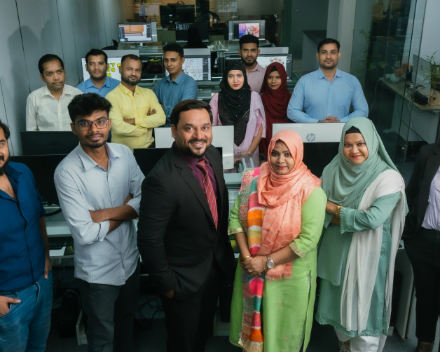 The Clipping Path Service production team in the studio